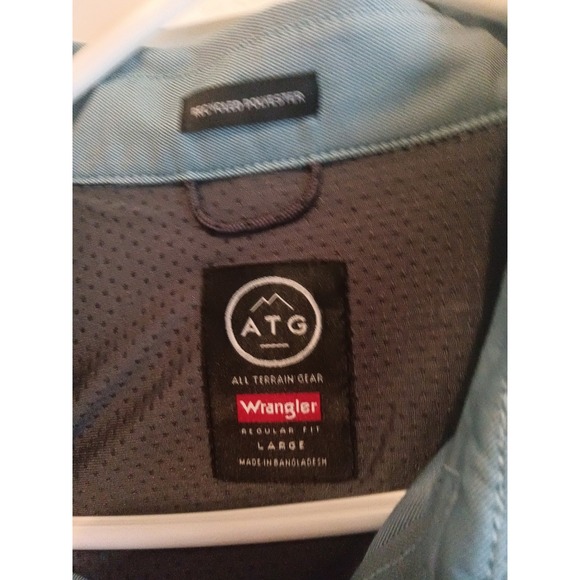 Wrangler ATG All Terrain Gear Mens Large Regular Fit Shirt Long Sleeve Green L - Picture 2 of 4